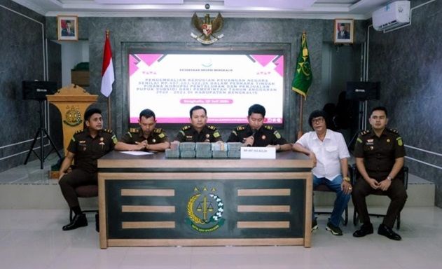 Korupsi Pupuk Bersubsidi Bengkalis: DS Kembalikan Uang Negara, Dua Tersangka Masih Diam