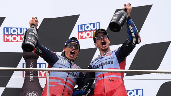 Marc dan Alex Marquez