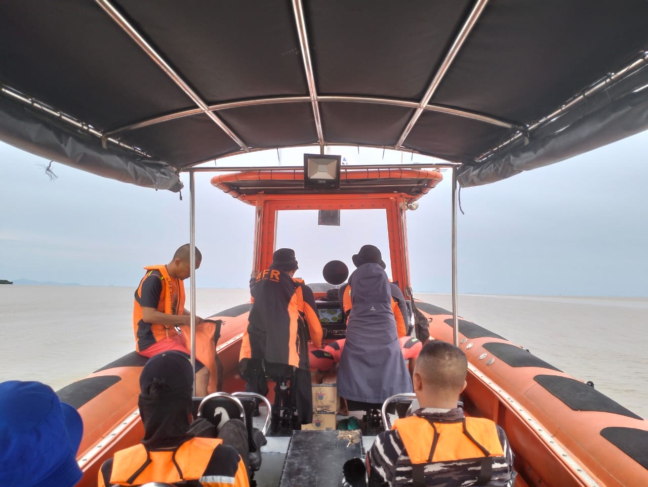 Kecelakaan Laut di Tanjung Kedabu, Meranti, 10 Awak Kapal Tenggelam Berhasil Dievakuasi