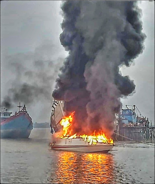 Speedboat Terbakar Usai Isi Bahan Bakar di Perairan Selatpanjang, Satu ABK Luka Serius