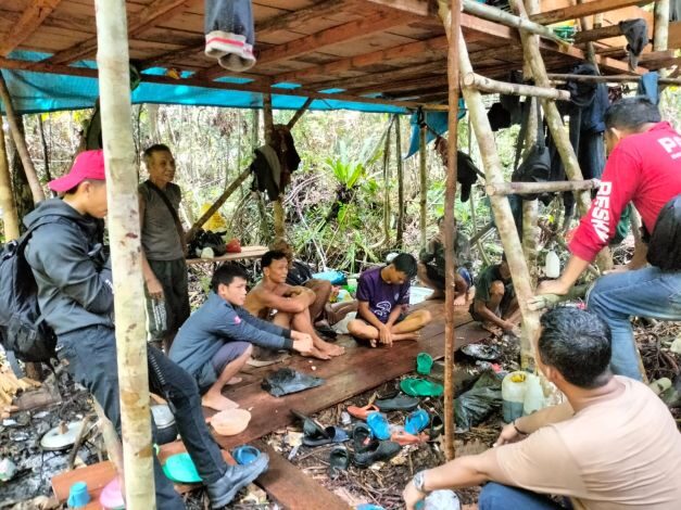 Lima Pembalak Liar Ditangkap di Areal Konsesi PT BBHA, Bengkalis