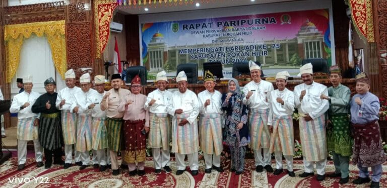 Ilhami Terpilih Jadi Ketua DPRD Rohil, Pimpin Rapat Paripurna HUT ke-25 Kabupaten Rokan Hilir