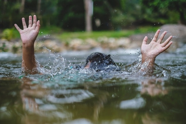 Terpeleset di Tepi Sungai, Kakek 62 Tahun Hilang Terbawa Arus