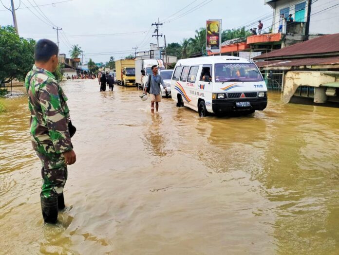 Banjir Rendam Ribuan Rumah di Rambah, Warga Diminta Waspada