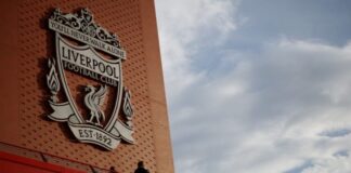 Elon Musk Dikabarkan Tertarik Beli Liverpool, Benarkah?