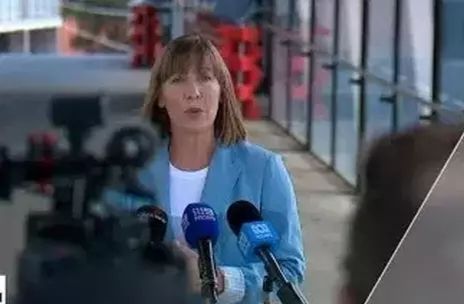 Gunakan Mobil Dinas untuk Makan Siang Bersama Teman-Teman, Pejabat Australia Minta Maaf