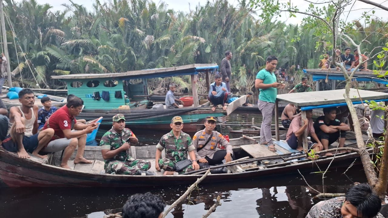 Main di Pinggir Sungai, Fikri Ditarik Buaya di Depan Teman-Temannya