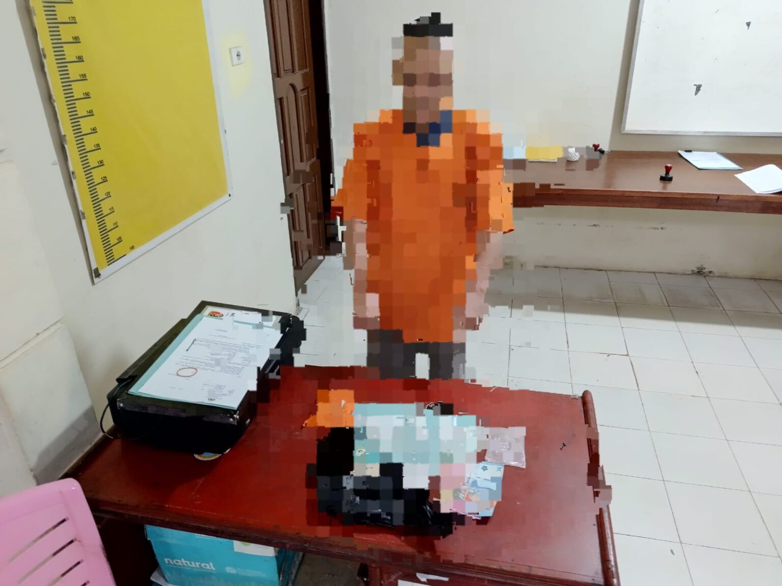 Tak Sadar Diintai, Pengedar Sabu Diciduk di Parkiran Wisma D’Nusantara, BB 46,91 Gram Disita