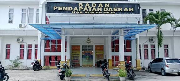Soroti Pengelolaan PAD, Mahasiswa Rohil Desak Bupati Evaluasi Bapenda