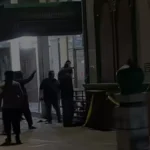 Warga Jalan Mangga, Sukajadi, Pekanbaru, dihebohkan penemuan dua tas mencurigakan di Masjid Raya Al Khairat. Tim Jibom Brimob Polda Riau turun tangan dan memastikan tidak ada bahan peledak.