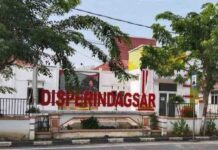 Dituding Beking Rokok Ilegal, Kadis Disperindagsar Rohil Angkat Bicara