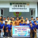 KONI Rohil Lepas Tim Futsal Menuju Kejurda Piala Gubernur Riau