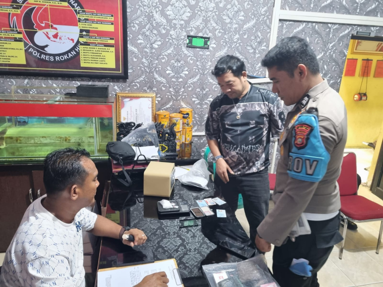 Enam Pengedar Sabu Diciduk di Rohil, Polisi Sita Rp50 Juta dan 283 Peluru Tajam