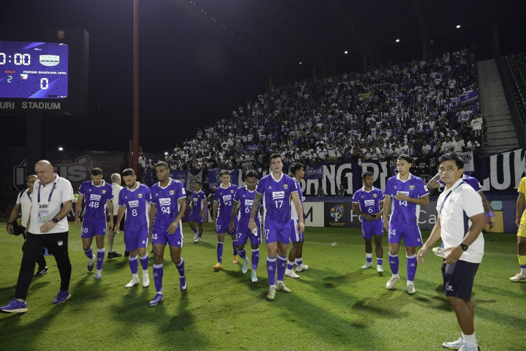 Persib Bandung Didenda Rp3,4 Miliar dan Laga Tanpa Penonton