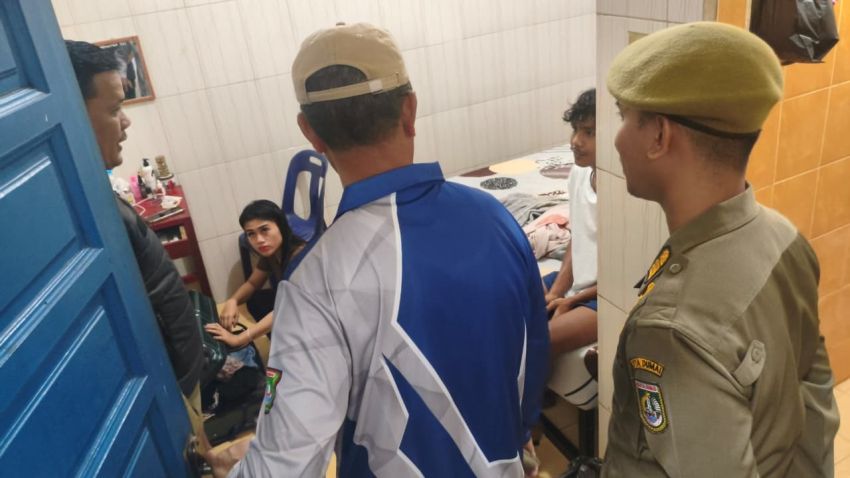 Digerebek Saat Subuh, 24 Pasangan Bukan Suami Istri Terjaring Razia Satpol PP