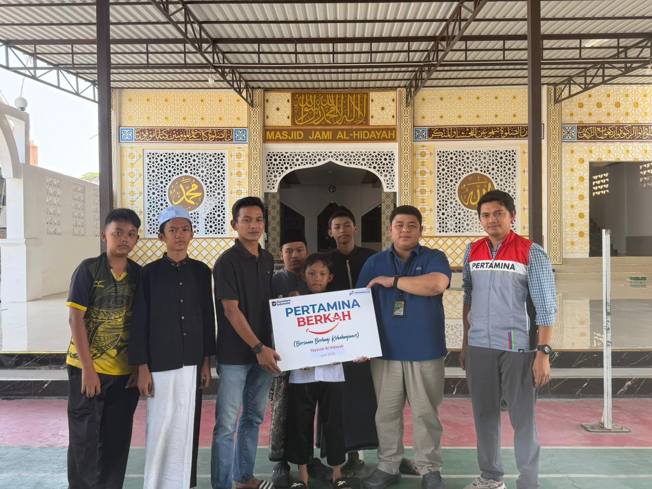 Pertagas Ambil Bagian dalam Pertamina Berkah, Salurkan Santunan Sosial di Berbagai Daerah