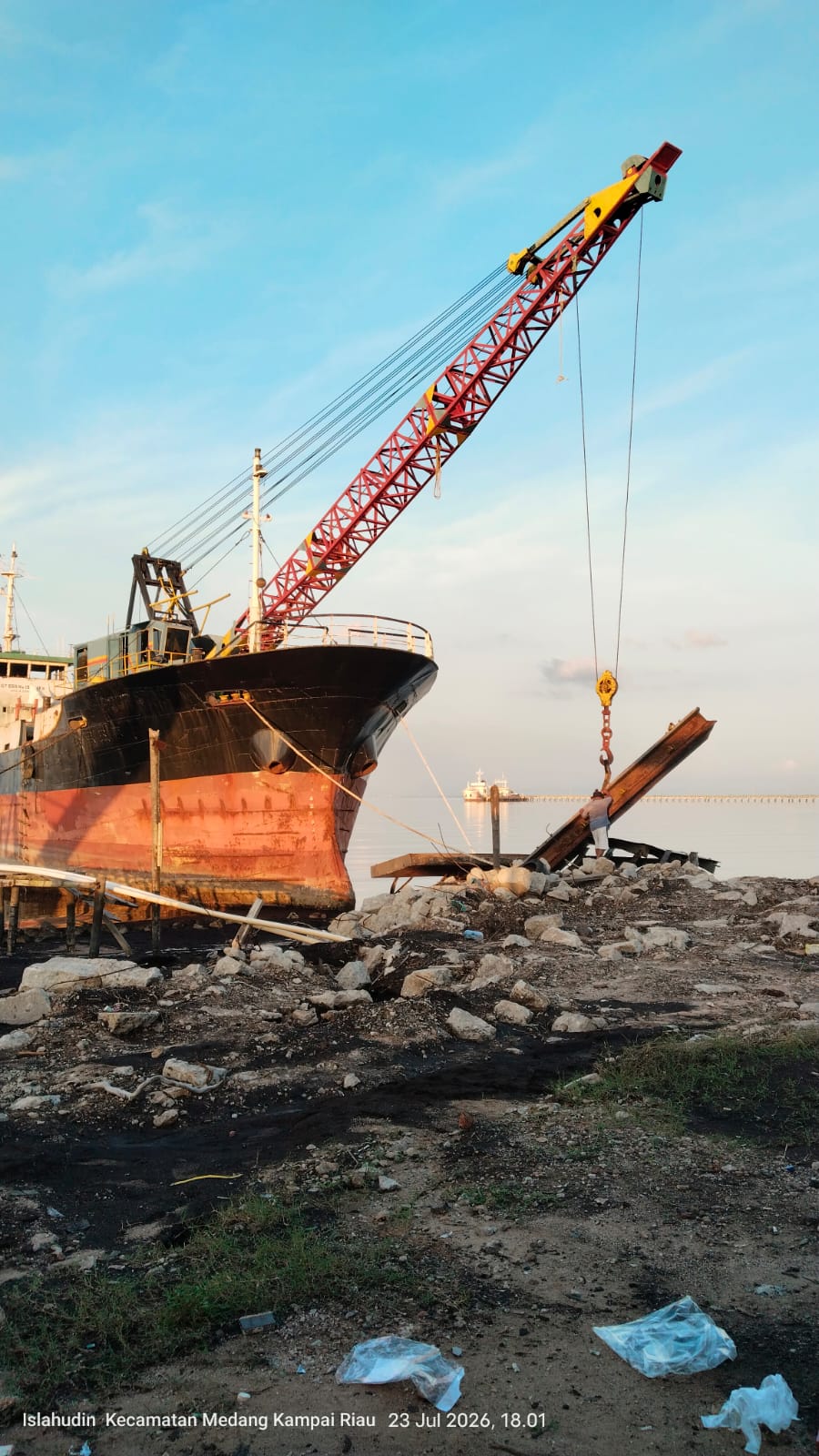 Pemilik Kapal Tegaskan North Star Cargo Belum Dicincang, Semua Izin Masih Diproses