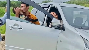 Terjebak Jalan Rusak Sontang-Duri, Bocah 9 Tahun Meninggal Usai Pingsan di Dalam Mobil