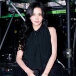 Hampir Setahun Vakum, Jisoo BLACKPINK Akhirnya Comeback dengan Lagu “CLICK”