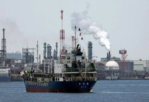 Singapura Jadi Pengimpor Minyak Terbesar di Asia Tenggara